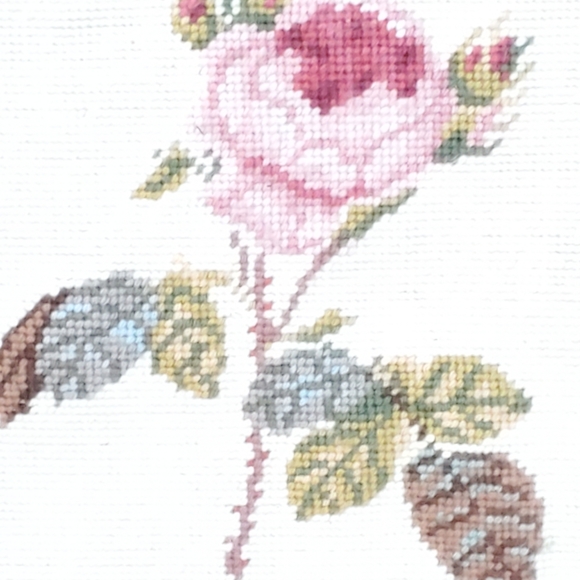 Framed Needlepoint Roses Set - Picture 4 of 9